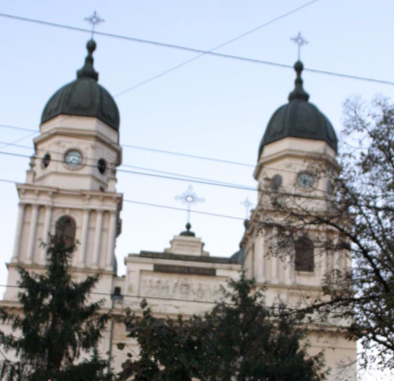 0-295849-catedraladiniasi.jpg