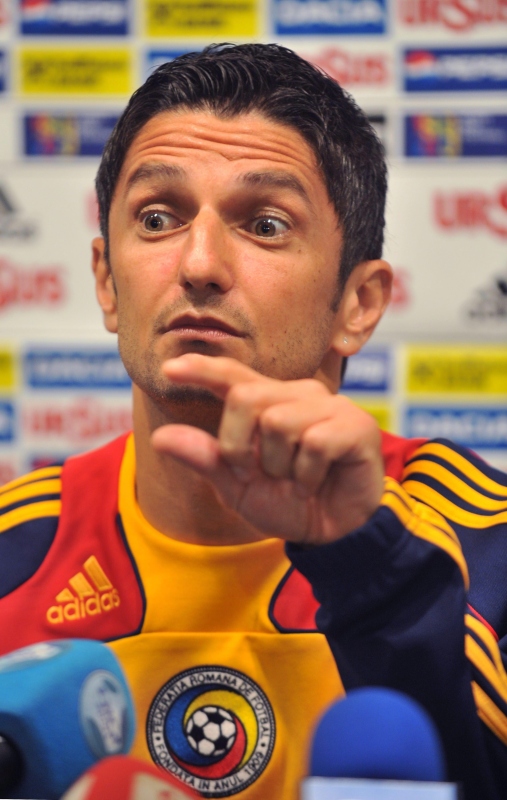 0-298731-razvan_lucescu_epa.jpg