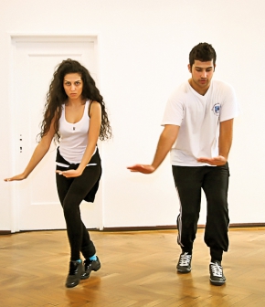 0-301422-4556297936dansezpentrutineadeladoinitaoancea.jpg
