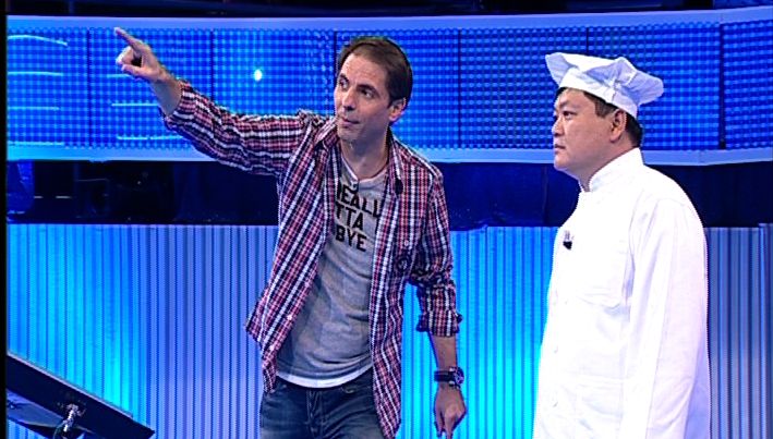0-302155-dan_negru_te_pui_cu_blondele_2.jpg