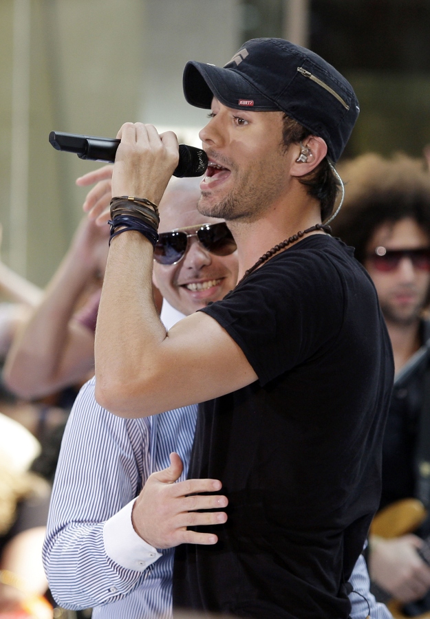 0-303182-enrique_iglesias_north.jpg