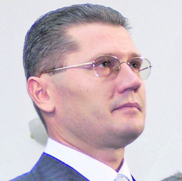 4558-298448-liviu_negoita.jpg