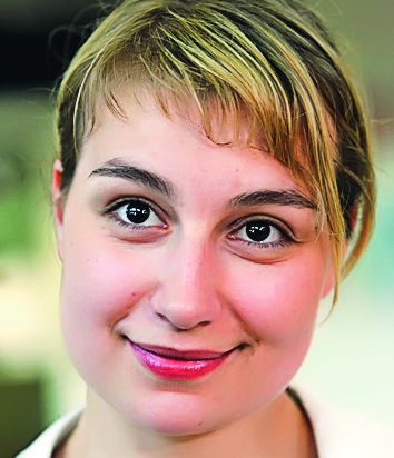 4561-299235-anamaria_marinca.jpg