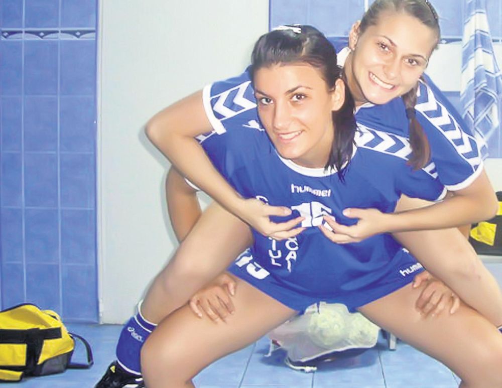 4561-299306-anca_ianu_i_alina_ifan.jpg