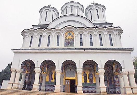 4564-300073-catedrala_slobozia.jpg