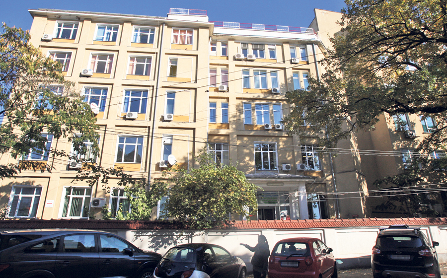 4576-303226-spital.jpg 4576-303226-spital.jpg