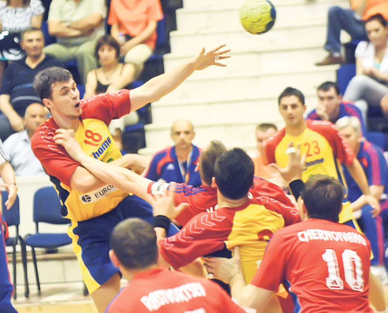4579-303916-16handbal.jpg