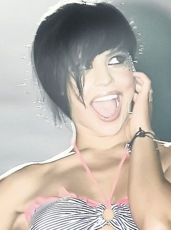4585-305508-andreea.jpg