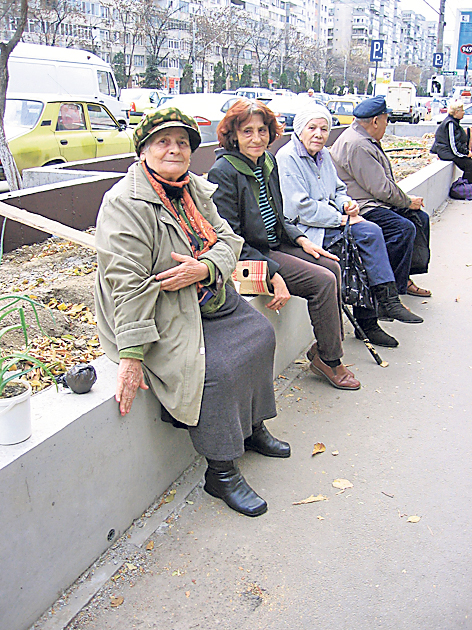 4594-308294-5.jpg