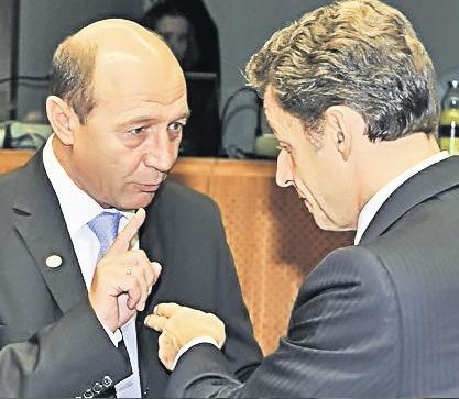 4599-309499-basesarko.jpg