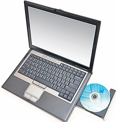 4606-311255-laptop.jpg