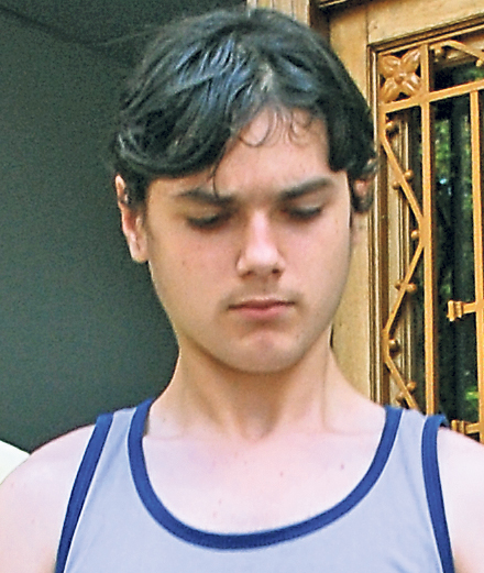 4608-311830-1.jpg