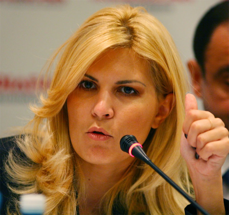0-315930-elena_udrea.jpg
