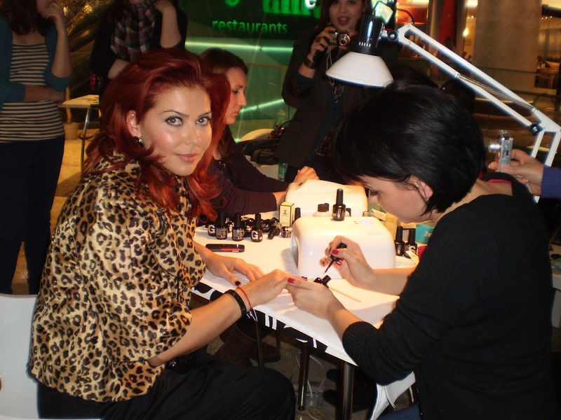 0-317548-miki_2.jpg