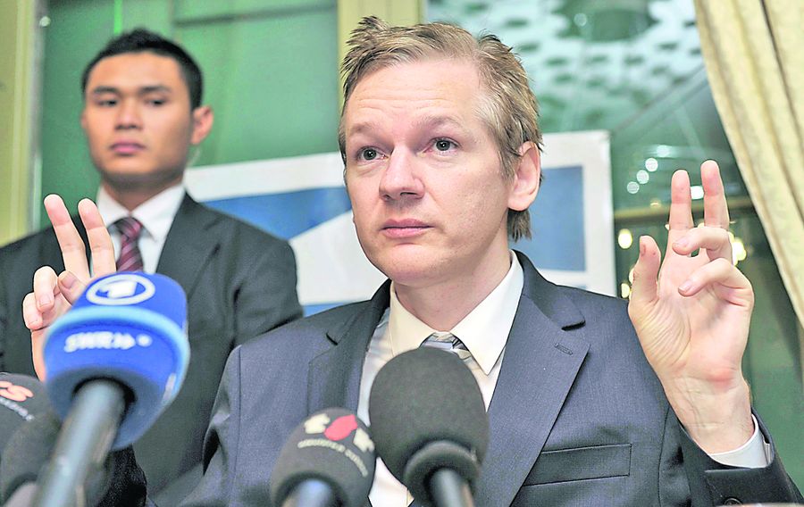 4616-314073-23assange.jpg 4616-314073-23assange.jpg