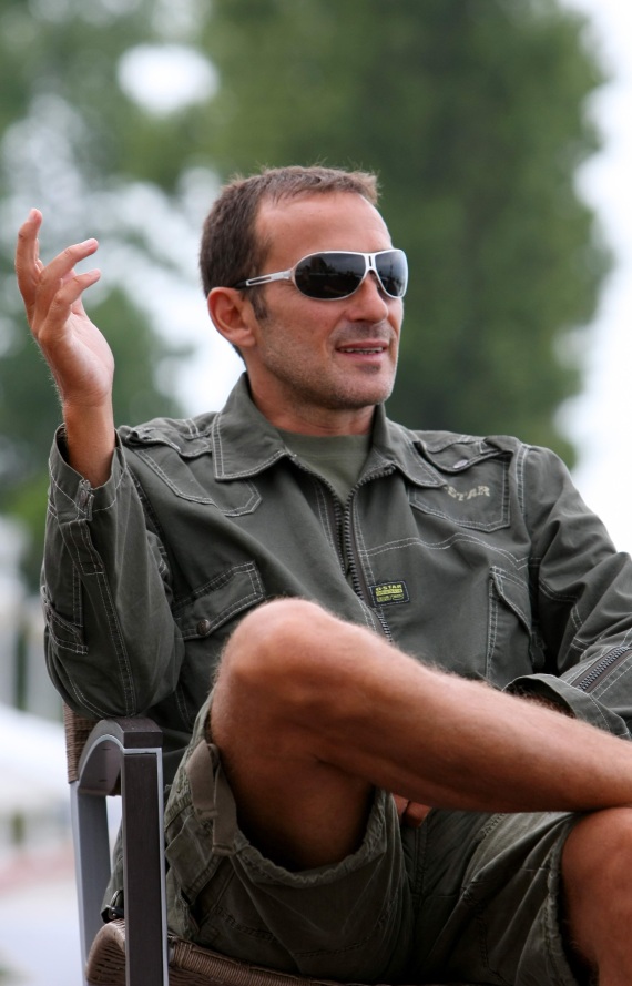 4631-318306-radumazare.jpg 4631-318306-radumazare.jpg