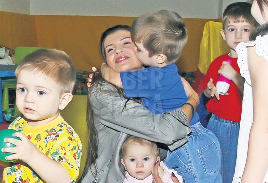 4631-318703-monica_columbeanu_copil_adoptat.jpg