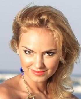 0-325032-roxana.jpg 0-325032-roxana.jpg