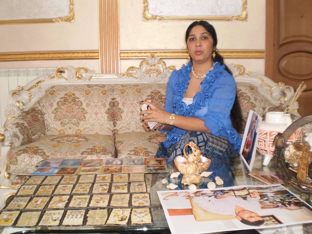 4644-322801-vrajitoare1.jpg 4644-322801-vrajitoare1.jpg