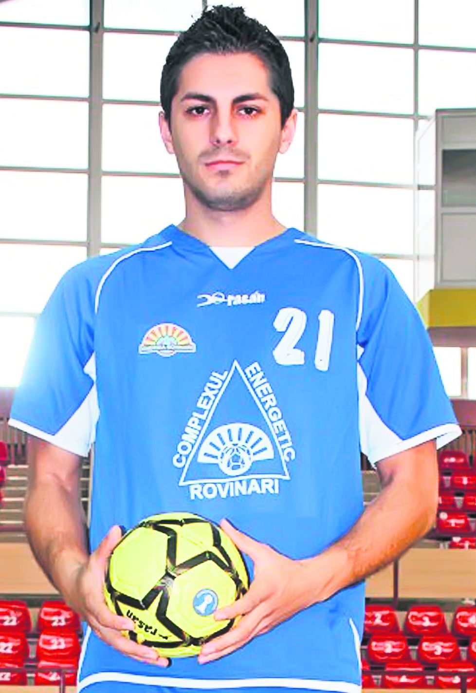 4645-323115-14gabrielflorea.jpg