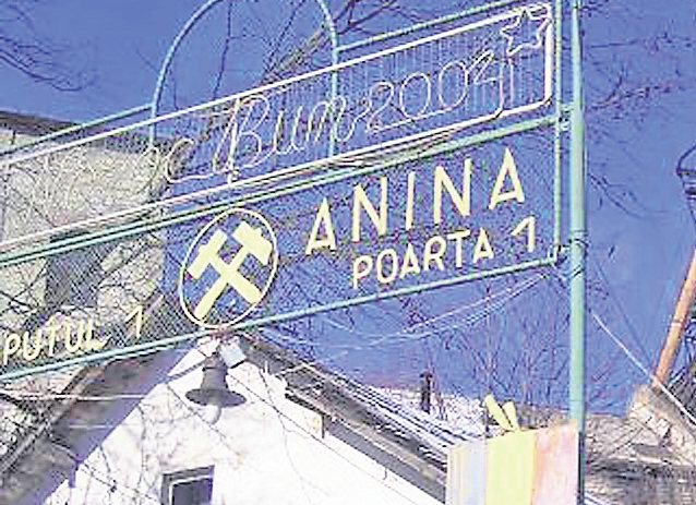 4652-325140-9poarta.jpg