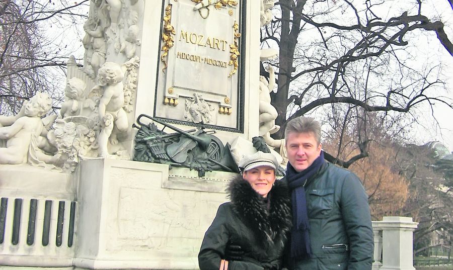 4655-326129-12vdtfoto2.jpg