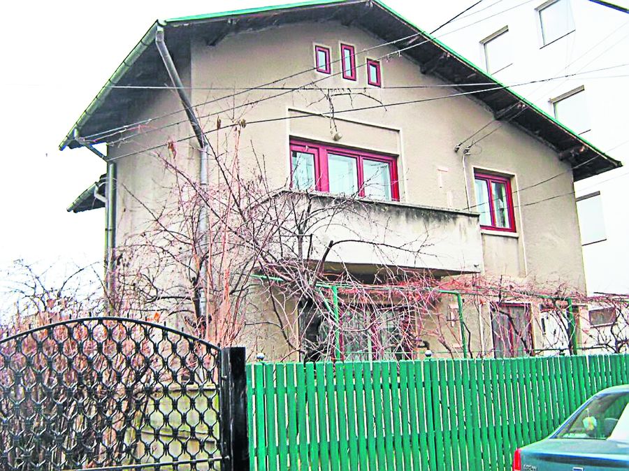 4659-327426-09edcasa.jpg