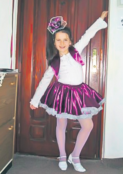 4664-328878-teona.jpg