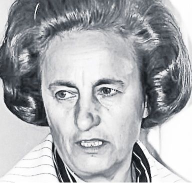 4666-329537-elena.jpg