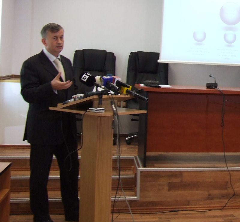 0-330734-chestor_tutilescu.jpg