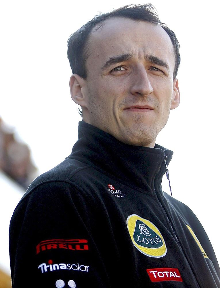 0-331374-pilot.jpg