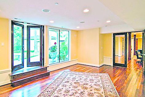 4386-248196-23living.jpg