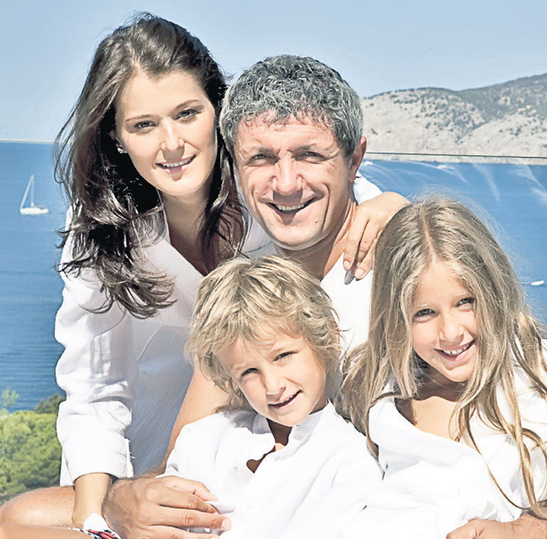 4455-269815-familia_popescu_gica.jpg