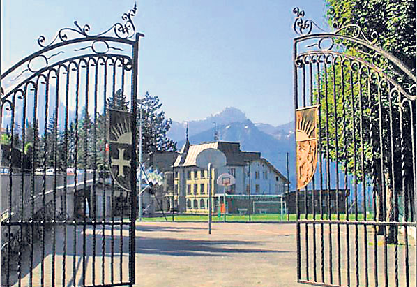 4620-315297-facultate_elvetia.jpg