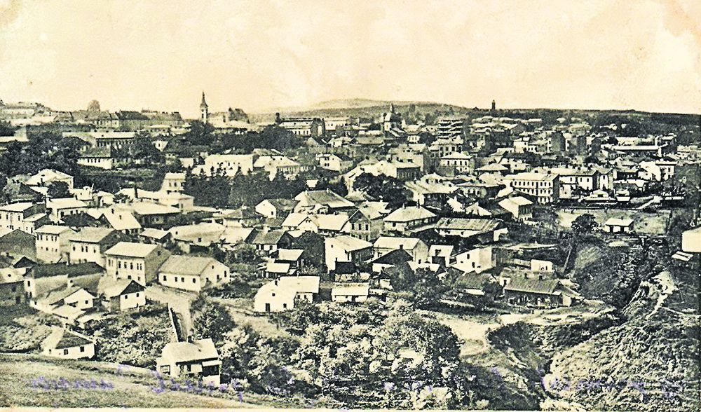 4671-331161-cernauti.jpg