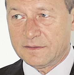 4684-335442-5basescu.jpg