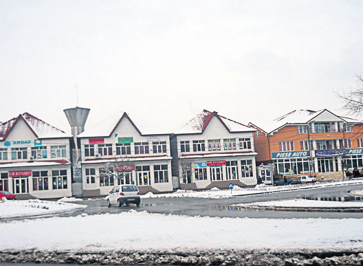 4687-336461-3.jpg