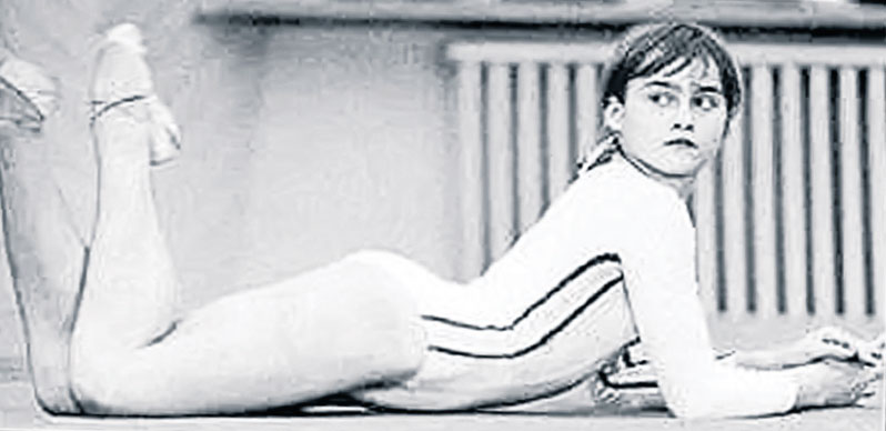 4692-337934-19nadia2.jpg