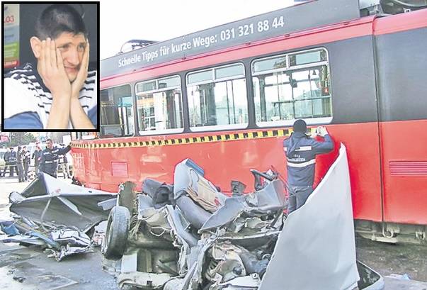 Bărbatul ucis de tramvaiul groazei a fost înmormântat la Iaşi: «Tată, nu ne părăsi!»
