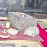 La acest birou a studiat Victor Babeş bacteriile