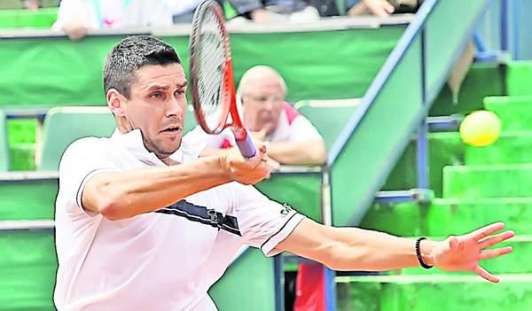 Hănescu n-a reușit un joc bun în primul său meci din Cupa Davis
