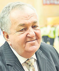 Luminiţa Huţupan, fericită că datorită ziarului nostru a semnat cu Oltchim: «Mulţumesc, Libertatea!»