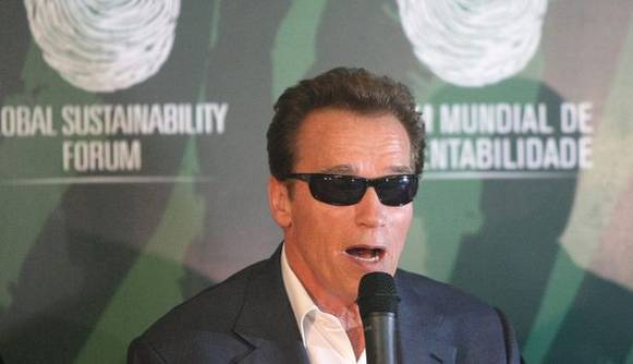 Top 5 cei mai deştepţi oameni de pe Planetă şi cele mai inteligente vedete