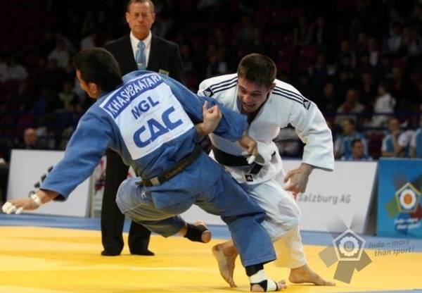 Costel Dănculea Un jandarm orădean, singurul român pe podiumul Cupei Mondiale de Judo