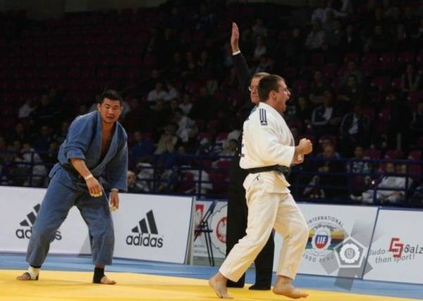 Un jandarm orădean, singurul român pe podiumul Cupei Mondiale de Judo