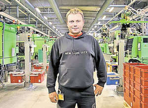 Exclusiv | Foto & Video | Libertatea a fost la uzina din Danemarca şi vă prezintă, în exclusivitate, procesul de producţie al jucăriilor Lego