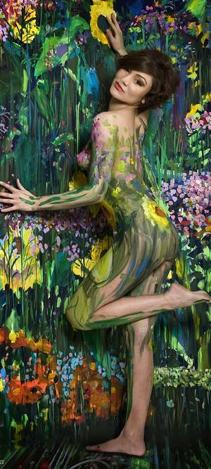 Neylini e pofticioasă rău: "Mănânc un kilogram de jeleuri în două zile"