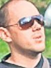 Octavian antrenează tinerii timizi să cucerească doamnele