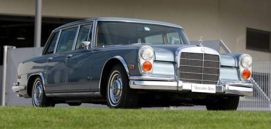 Mercedes 600, asemanator cu cel detinut de Nicolae Ceausescu