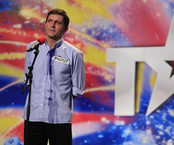 Mama dansează din buric de la 4 ani, iar fiica, de la 2 şi jumătate